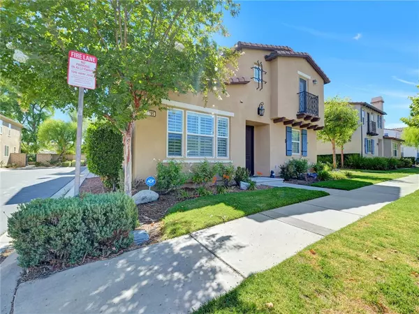 Corona, CA 92883,4195 Windspring ST