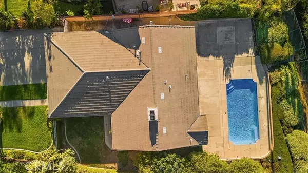 Diamond Bar, CA 91765,524 Topside PL