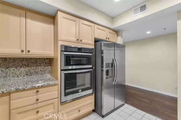CA 90024,11099 Ophir DR 105