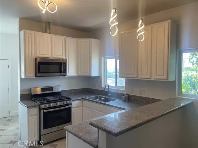Los Angeles, CA 90023,702 Soto ST 704