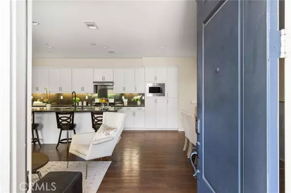 Irvine, CA 92618,228 Borrego