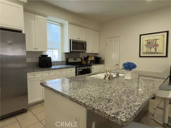 Carson, CA 90745,22111 Main ST 6