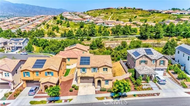 Corona, CA 92883,24679 Acadia DR