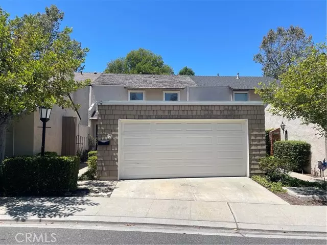 La Mirada, CA 90638,12203 Santa Gertrudes Ave 24