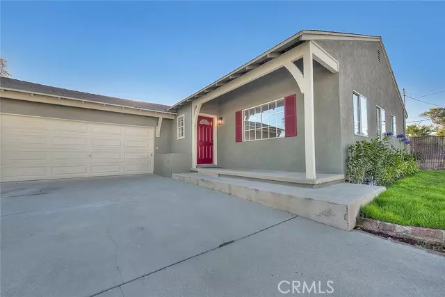 1025 Bonnie Brae ST, Pomona, CA 91767