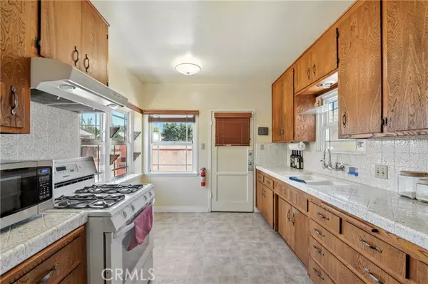 Covina, CA 91723,265 W Pershing CT