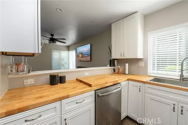 Norwalk, CA 90650,13709 Clarkdale AVE A