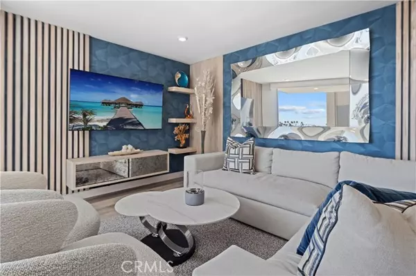 Newport Beach, CA 92663,3121 W Coast 5D