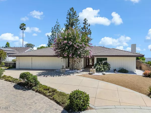 La Canada Flintridge, CA 91011,1004 El Vago ST
