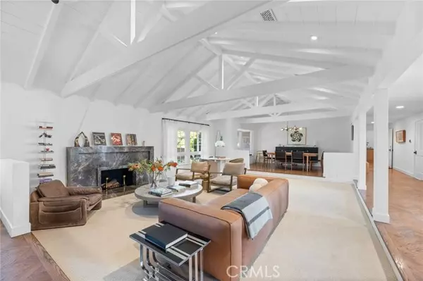 16206 Morrison ST, Encino, CA 91436