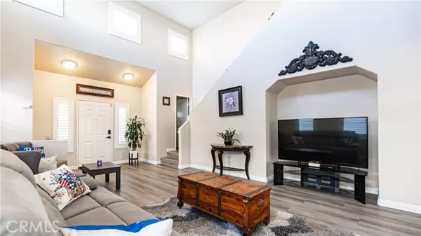 Corona, CA 92881,1078 Sunbeam LN
