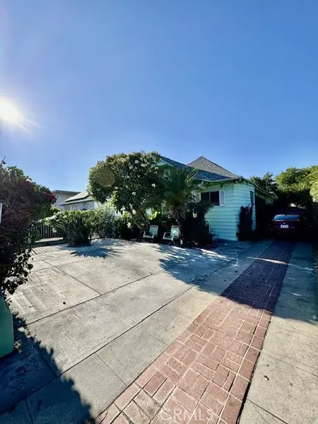 1199 W 38th ST, Los Angeles, CA 90037