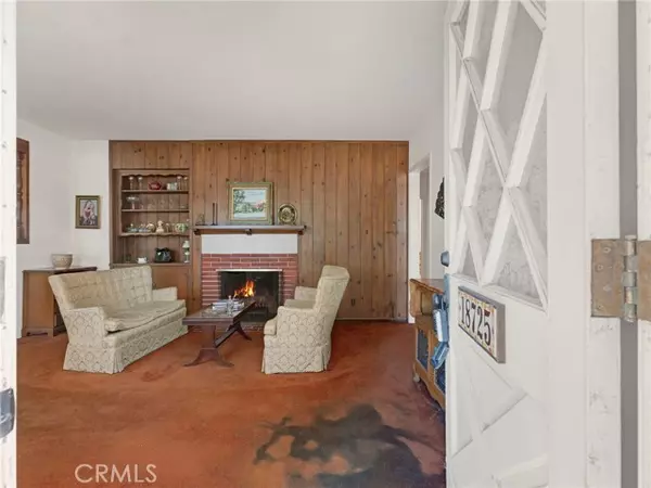 Reseda, CA 91335,18725 Covello ST