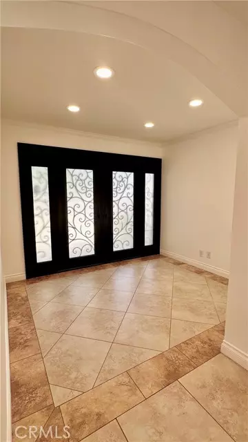 Woodland Hills, CA 91367,5433 Beeler AVE