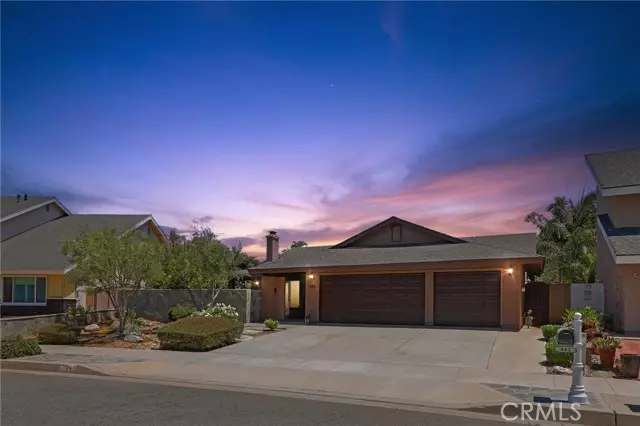 443 S Earlham ST, Orange, CA 92869