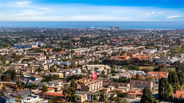 7655 Yorktown AVE, Huntington Beach, CA 92648