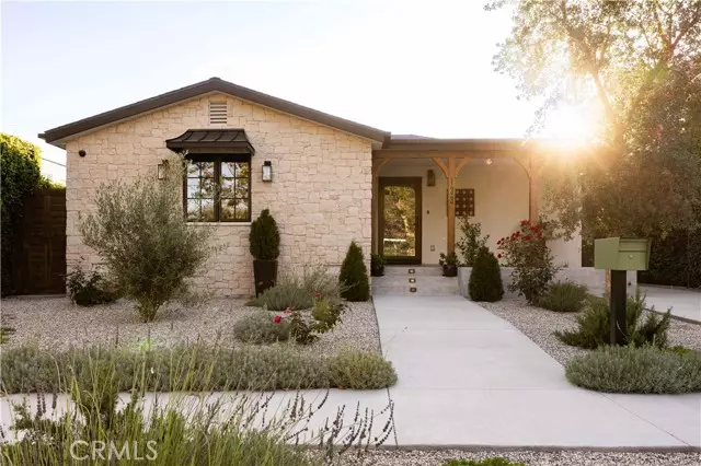 133 N La Jolla AVE, Los Angeles, CA 90048