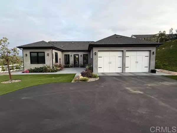 Fallbrook, CA 92028,2253 55 Via Dulcea