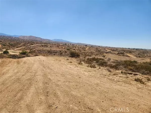 Phelan, CA 92371,123 Eaby RD