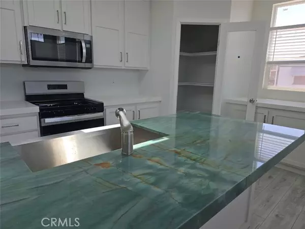 Santa Ana, CA 92704,432 S Harbor BLD 101