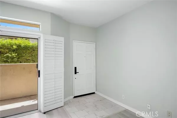 Van Nuys, CA 91401,13801 Oxnard ST 101