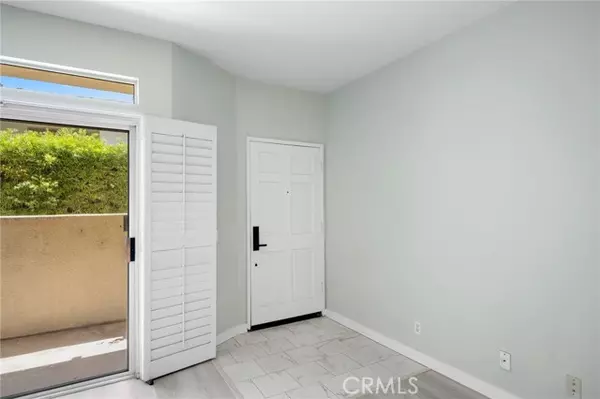 Van Nuys, CA 91401,13801 Oxnard ST 101