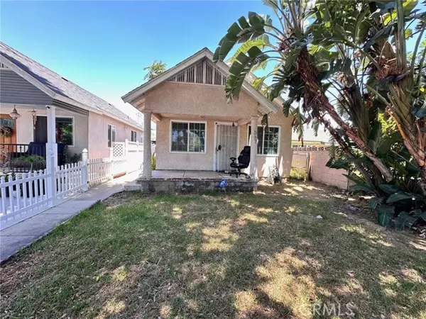 Pomona, CA 91768,567 W Center ST