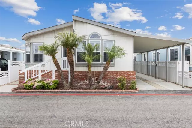 20701 Beach BLD 107, Huntington Beach, CA 92648