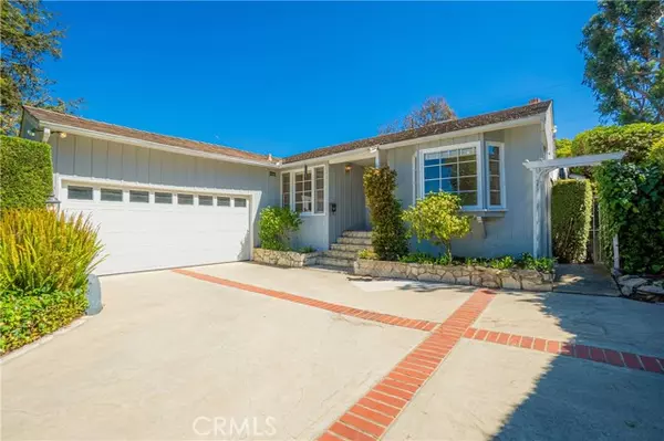 4020 Via Picaposte, Palos Verdes Estates, CA 90274