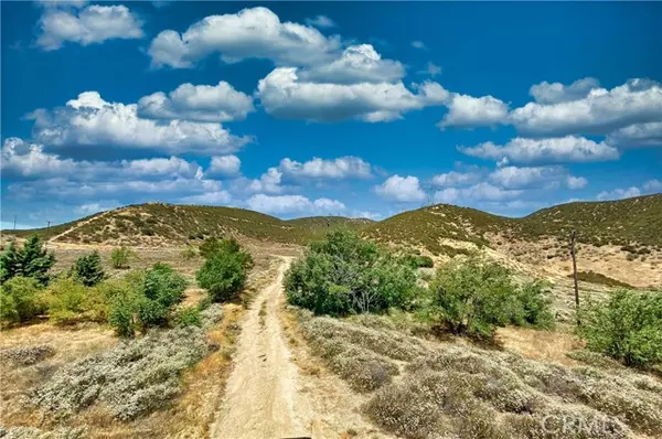 Palmdale, CA 93551,2 Bouquet Canyon RD