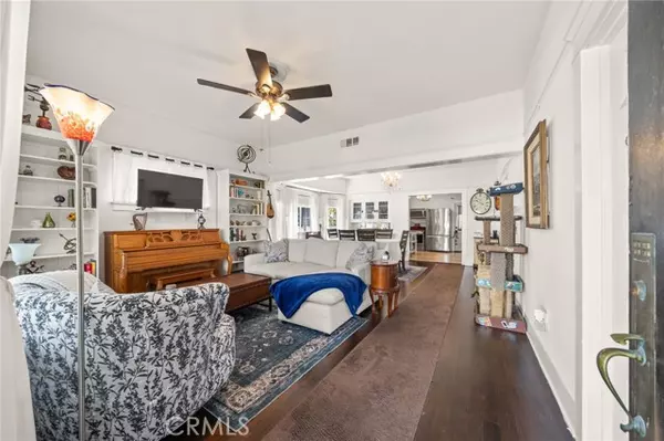 San Pedro, CA 90731,373 W Santa Cruz ST