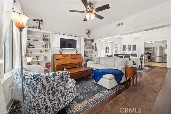 San Pedro, CA 90731,373 W Santa Cruz ST