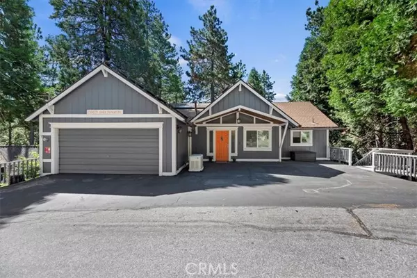 Twin Peaks, CA 92391,26625 Lake Forest DR