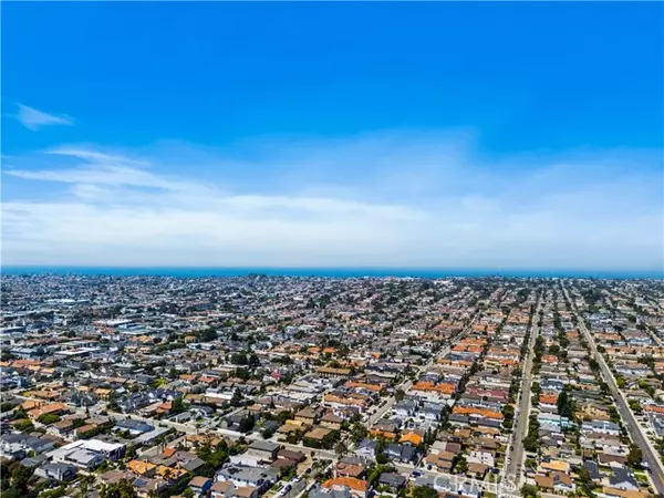 Redondo Beach, CA 90278,2419 Graham AVE