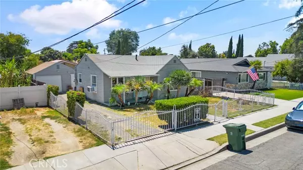 Whittier, CA 90602,12938 Helmer DR