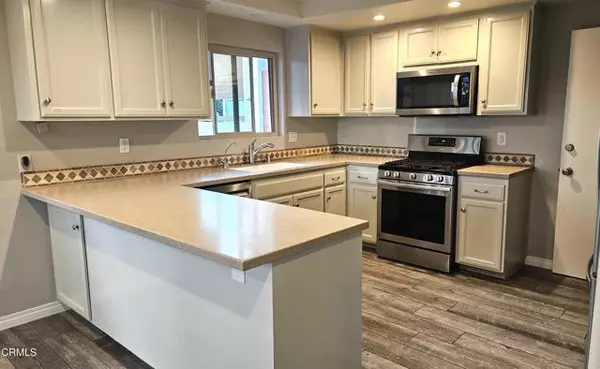 Ventura, CA 93003,5675 Thille ST 18
