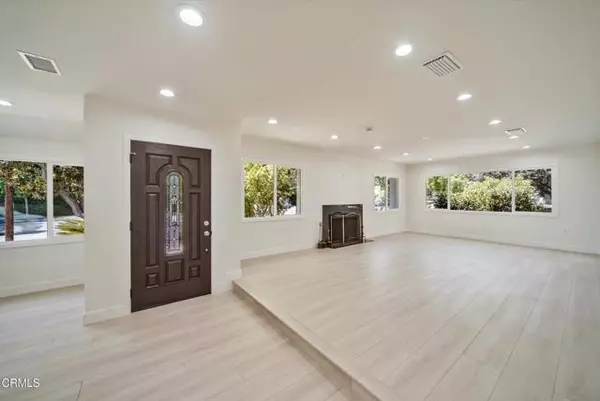Glendale, CA 91202,838 Highland AVE