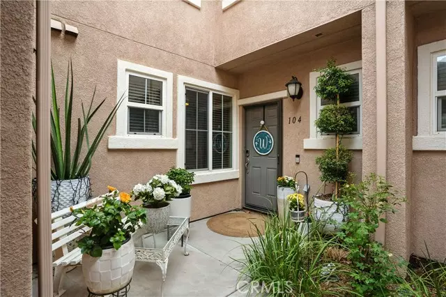 15636 Vista WAY 104, Lake Elsinore, CA 92532