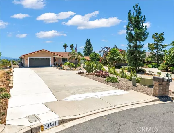 Escondido, CA 92027,1449 Rimrock DR