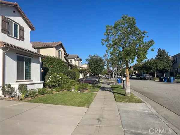 Azusa, CA 91702,629 E Gardenia DR
