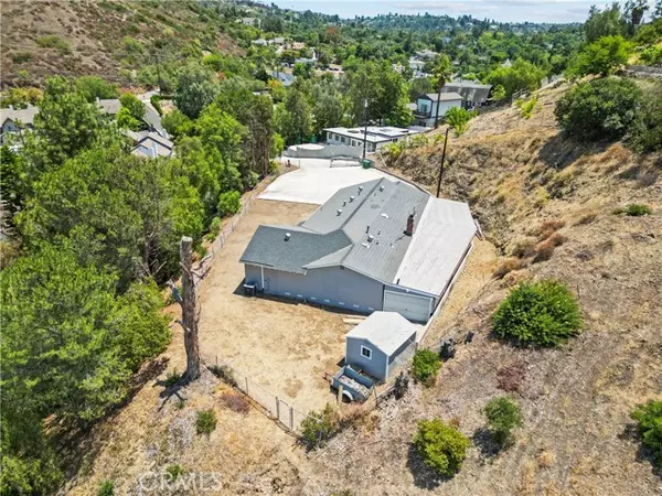 Santa Ana, CA 92705,19181 Stoller LN