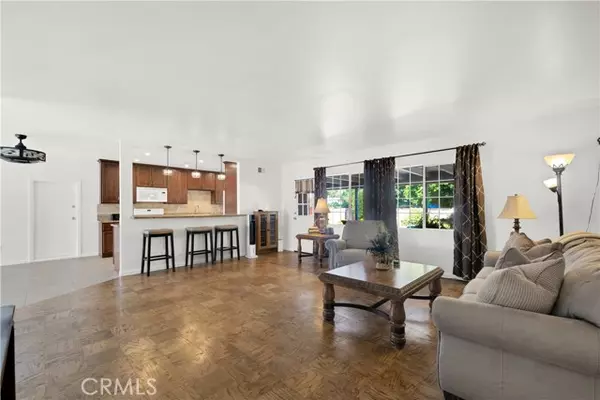 Chatsworth, CA 91311,9938 Mason AVE