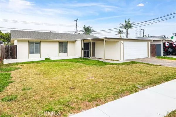 19341 Mauna LN, Huntington Beach, CA 92646