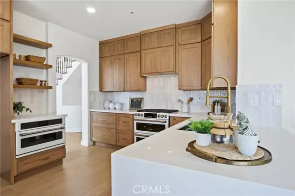 San Clemente, CA 92673,2210 Calle Opalo