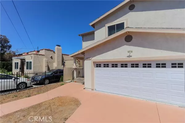 San Pedro, CA 90731,952 N Gaffey PL