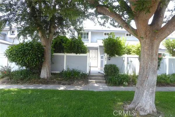 Azusa, CA 91702,900 W Sierra Madre AVE 184