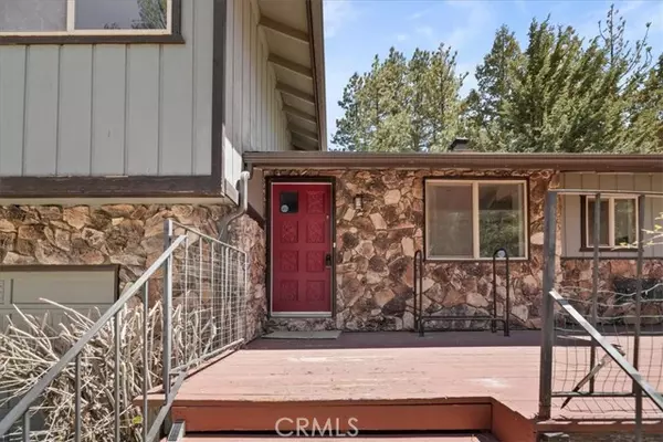 Big Bear Lake, CA 92315,383 Catalina RD