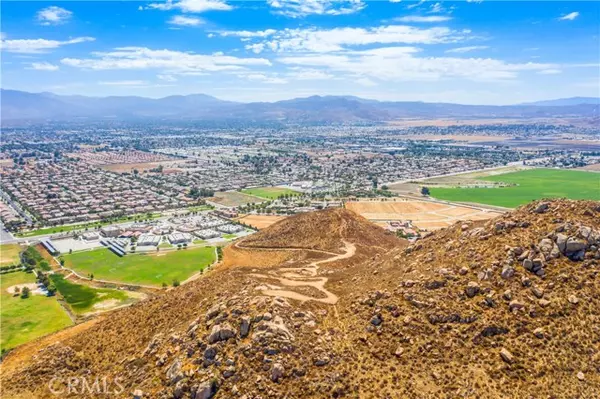 Hemet, CA 92545,0 Cox MTN