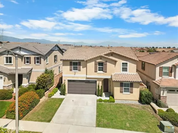 Fontana, CA 92336,5585 Bella WAY