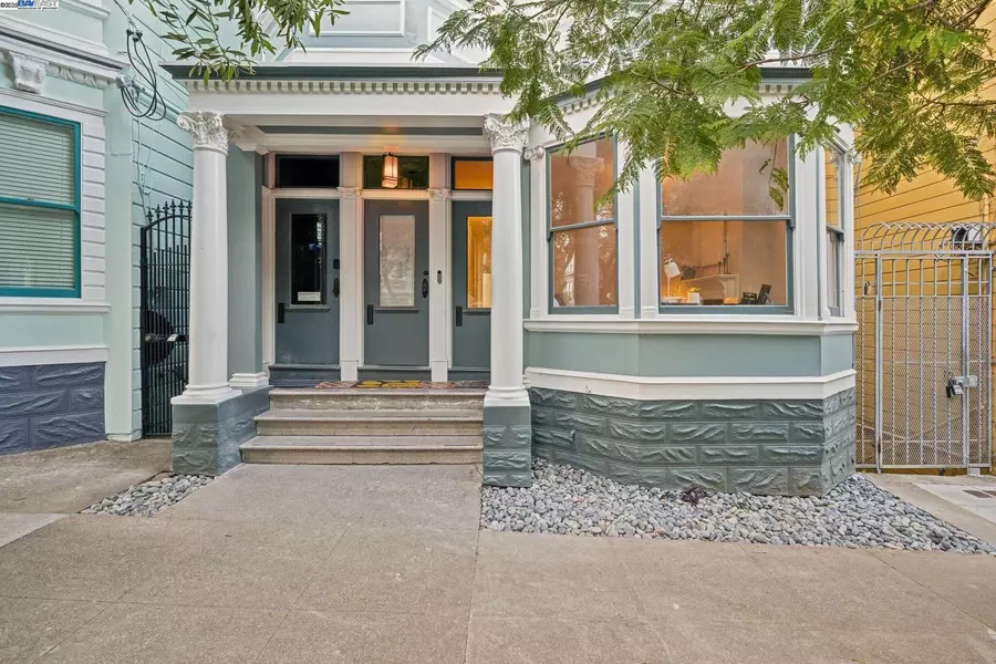 67 Walter St, San Francisco, CA 94114